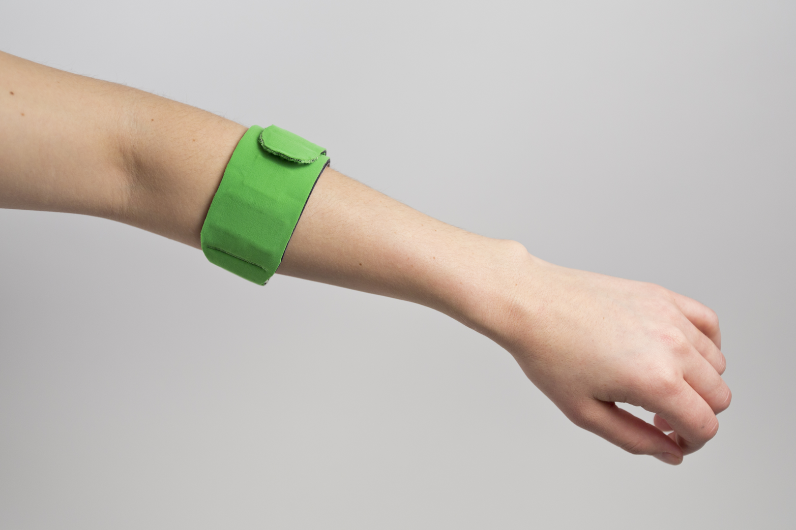 Users tested this prototype while running and doing yoga, and gave feedback on comfort and using the companion app